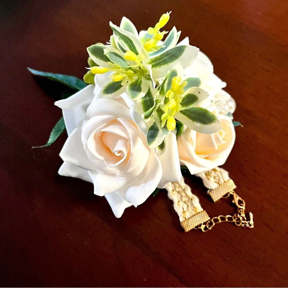 White Silk Like Rose Boutonniere - Dance Boutonniere‎ Prom Hand corsage bracelet